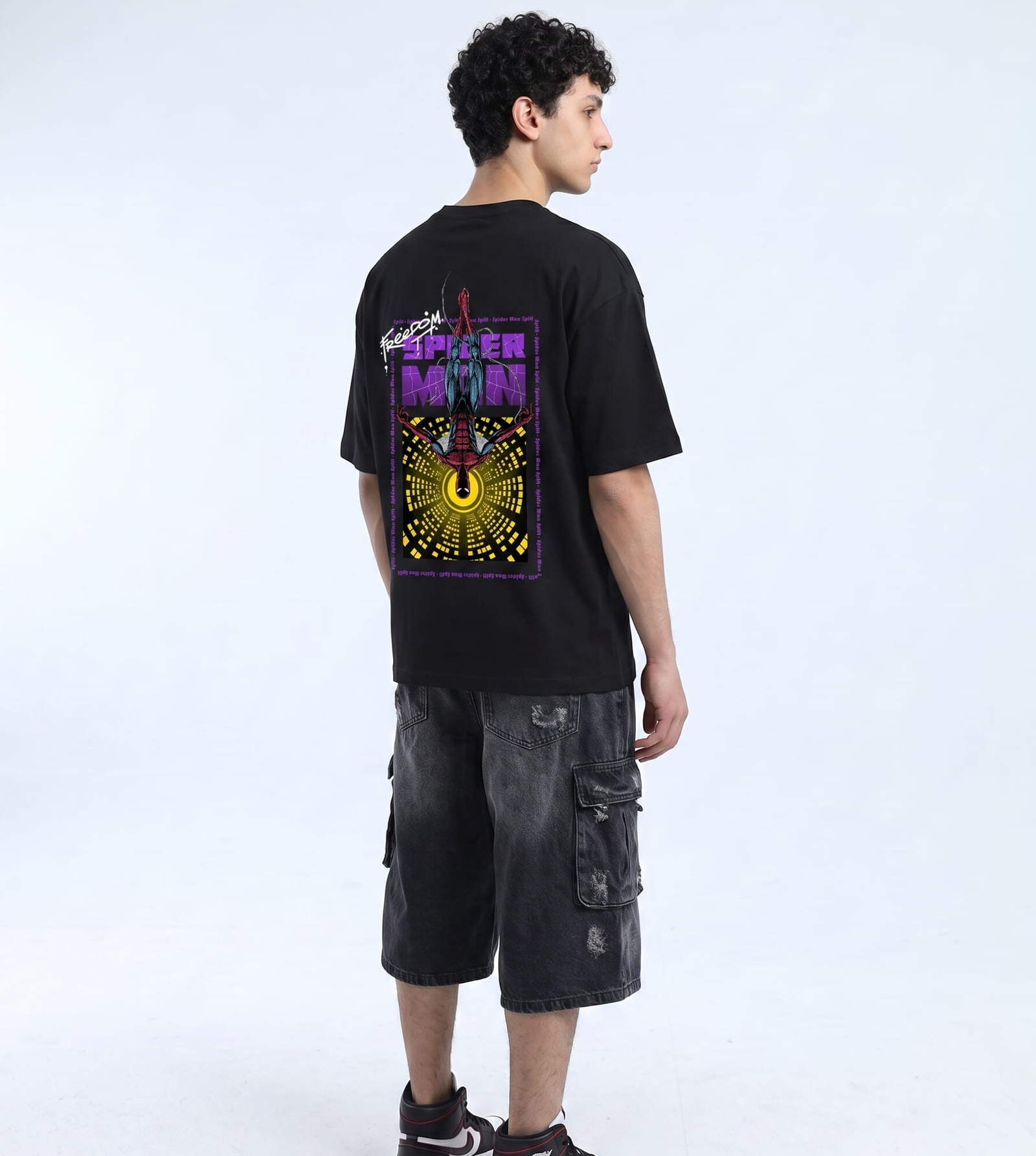 1 "SpiderMan" T-SHIRT