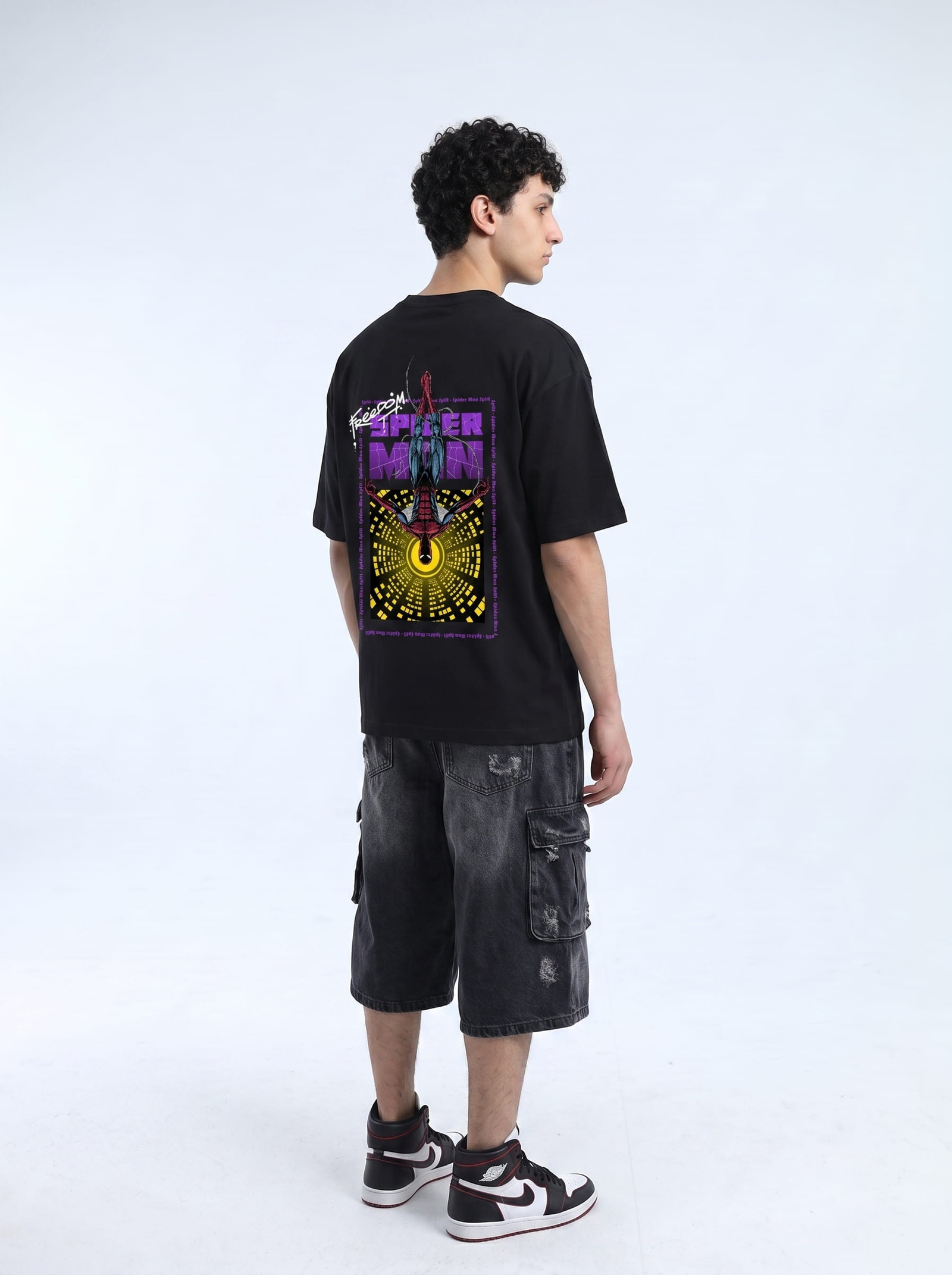 1 "SpiderMan" T-SHIRT