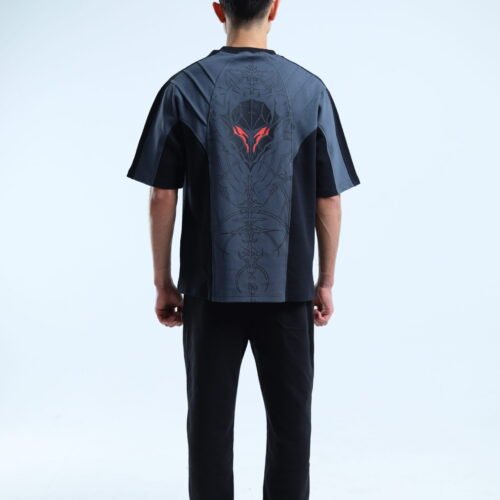 "GUTS ARMOR" T-SHIRT