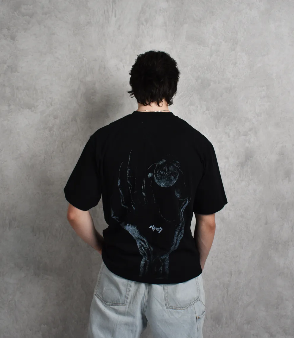 1 Berserk T-shirt: Void Hand