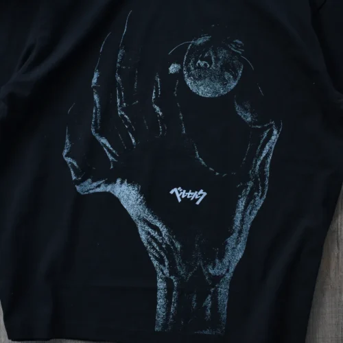 4 Berserk T-shirt: Void Hand