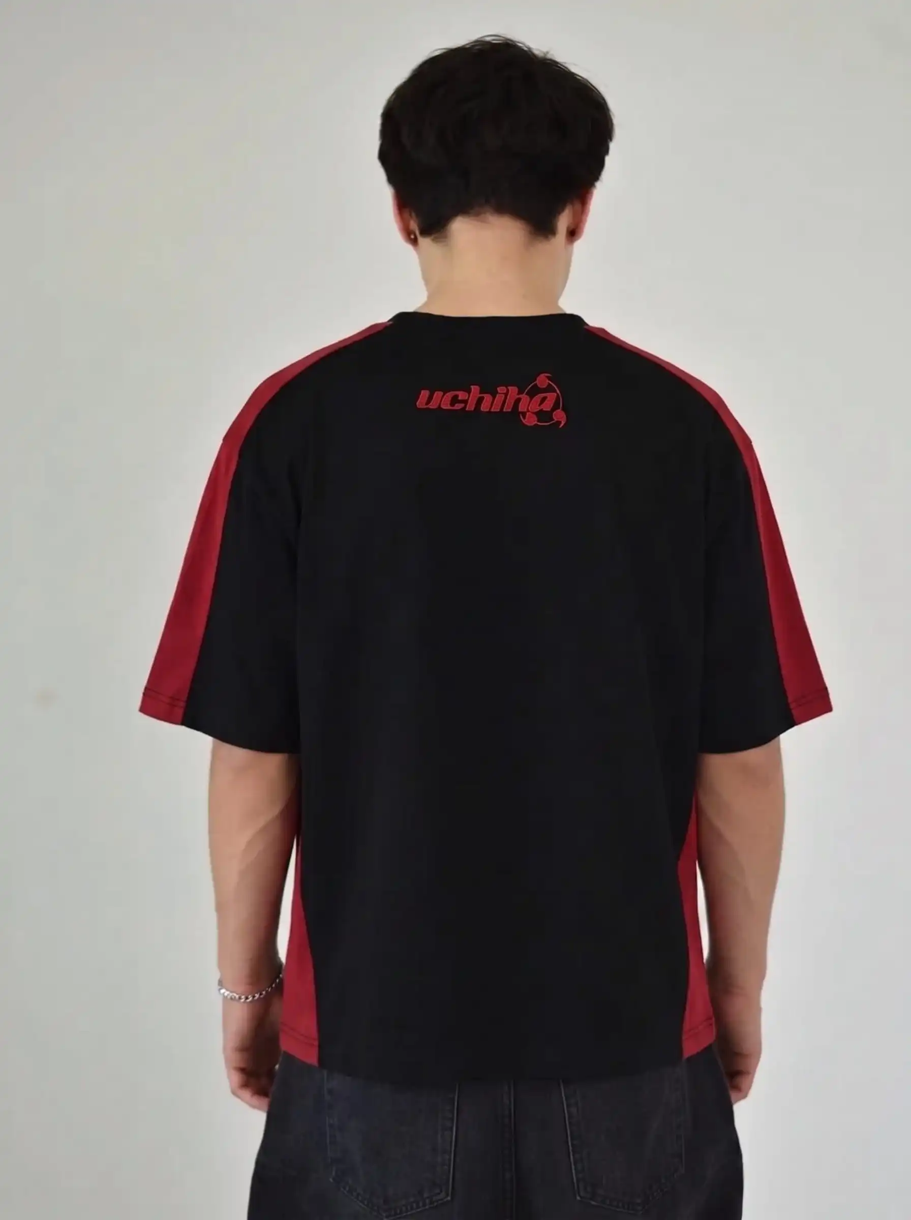 13 "UCHIHA" T-shirt