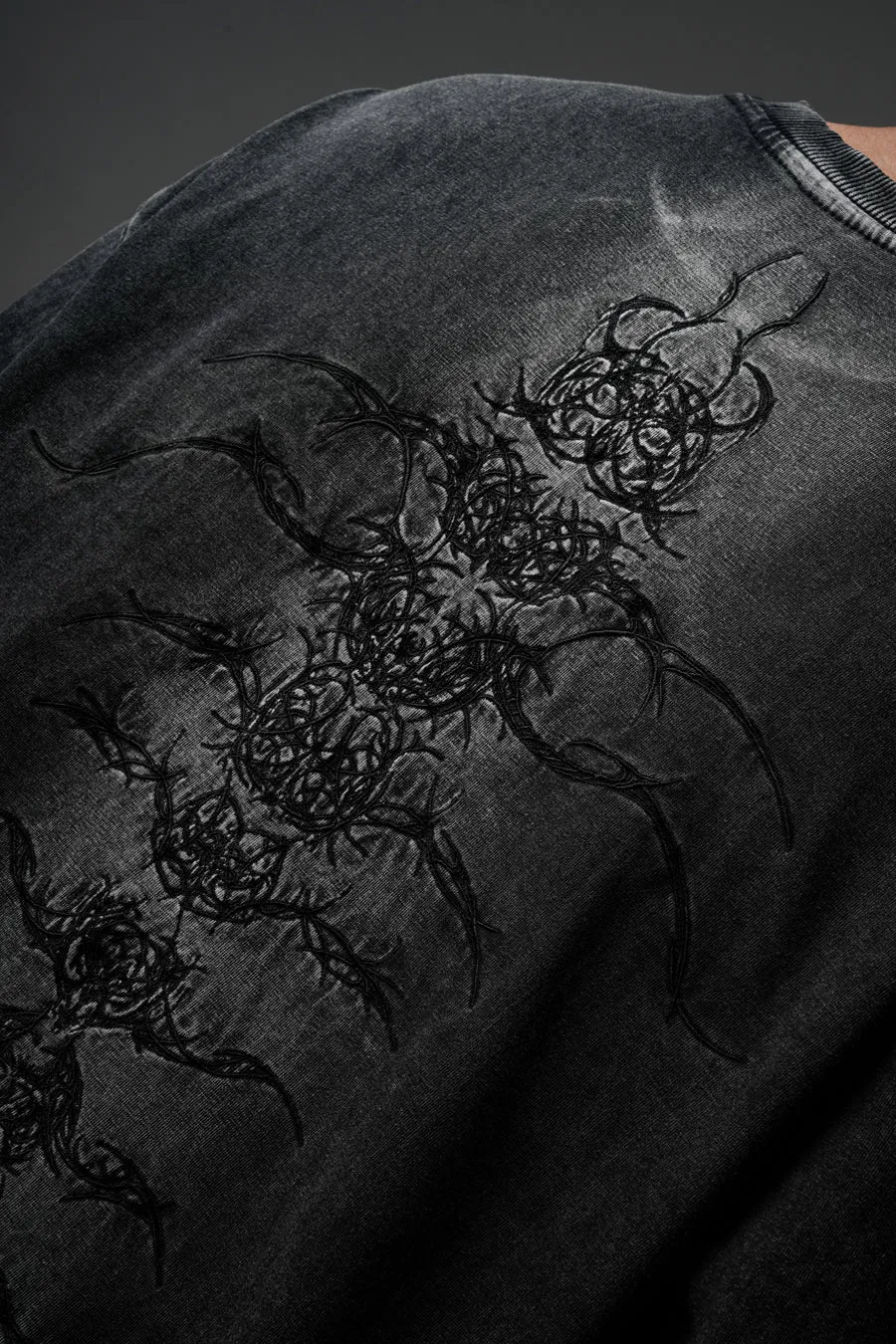 DM-20250715182218-001 "TOKYO GHOUL" T-shirt