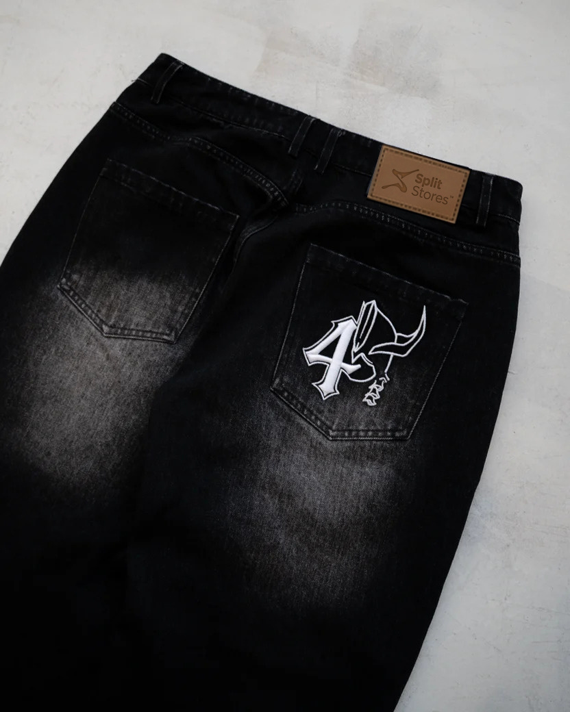 “ESPADA 4” Ulquiorra Jeans