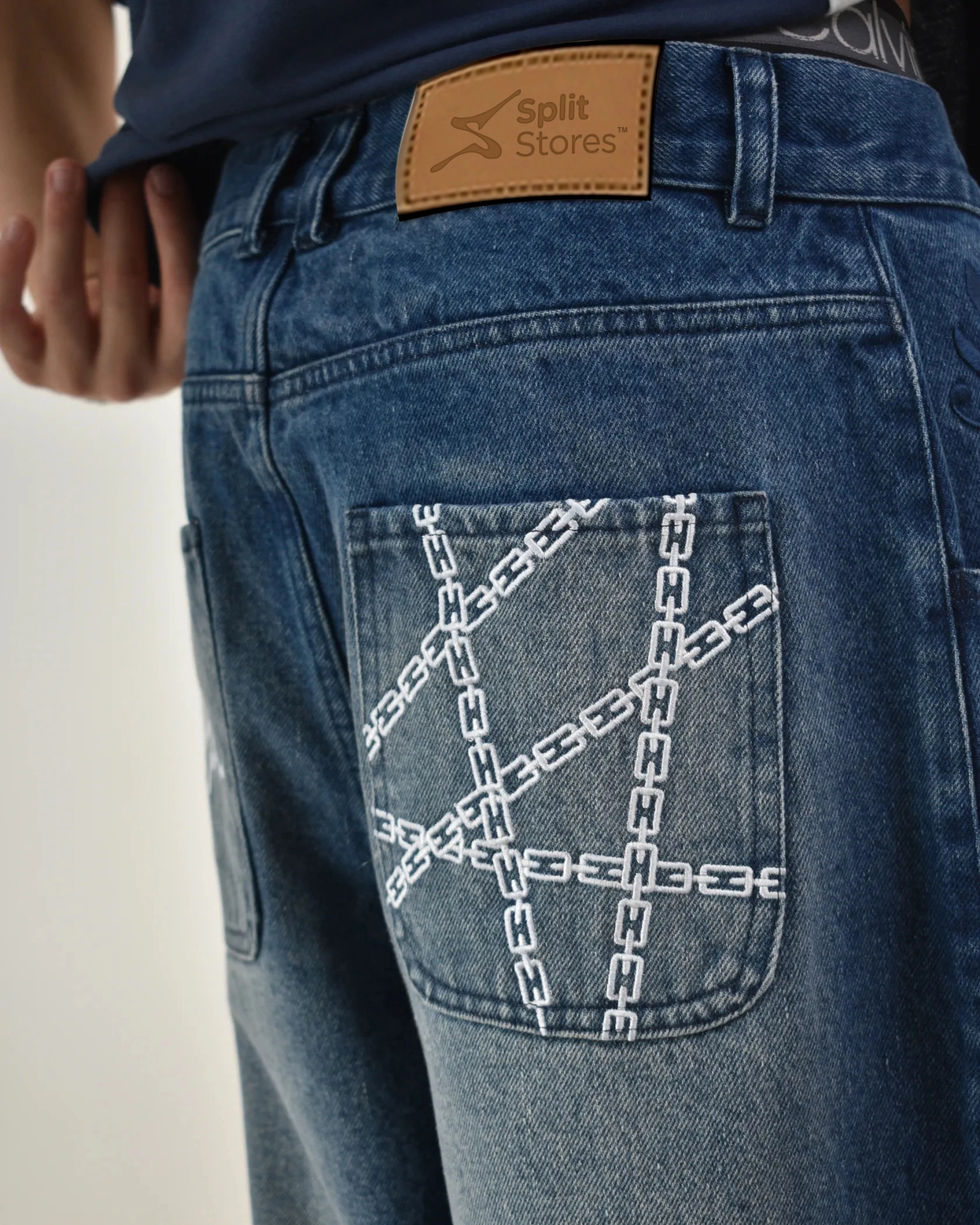 “KURAPIKA” Blue Jeans