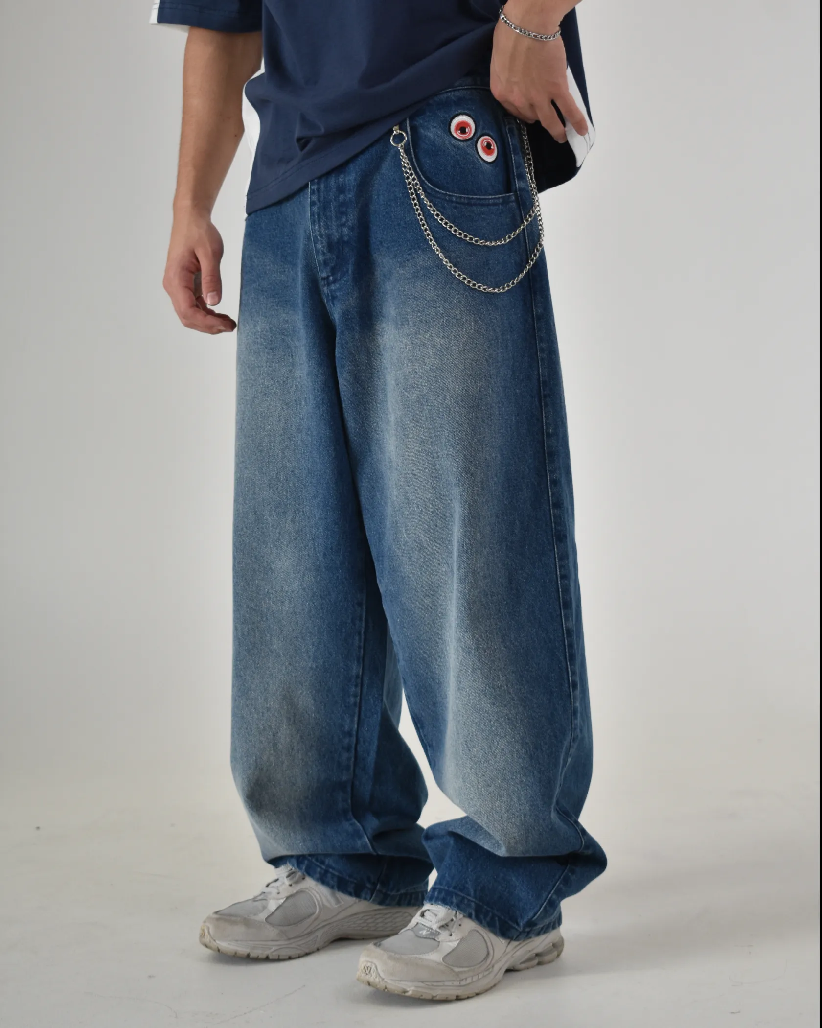 “KURAPIKA” Blue Jeans