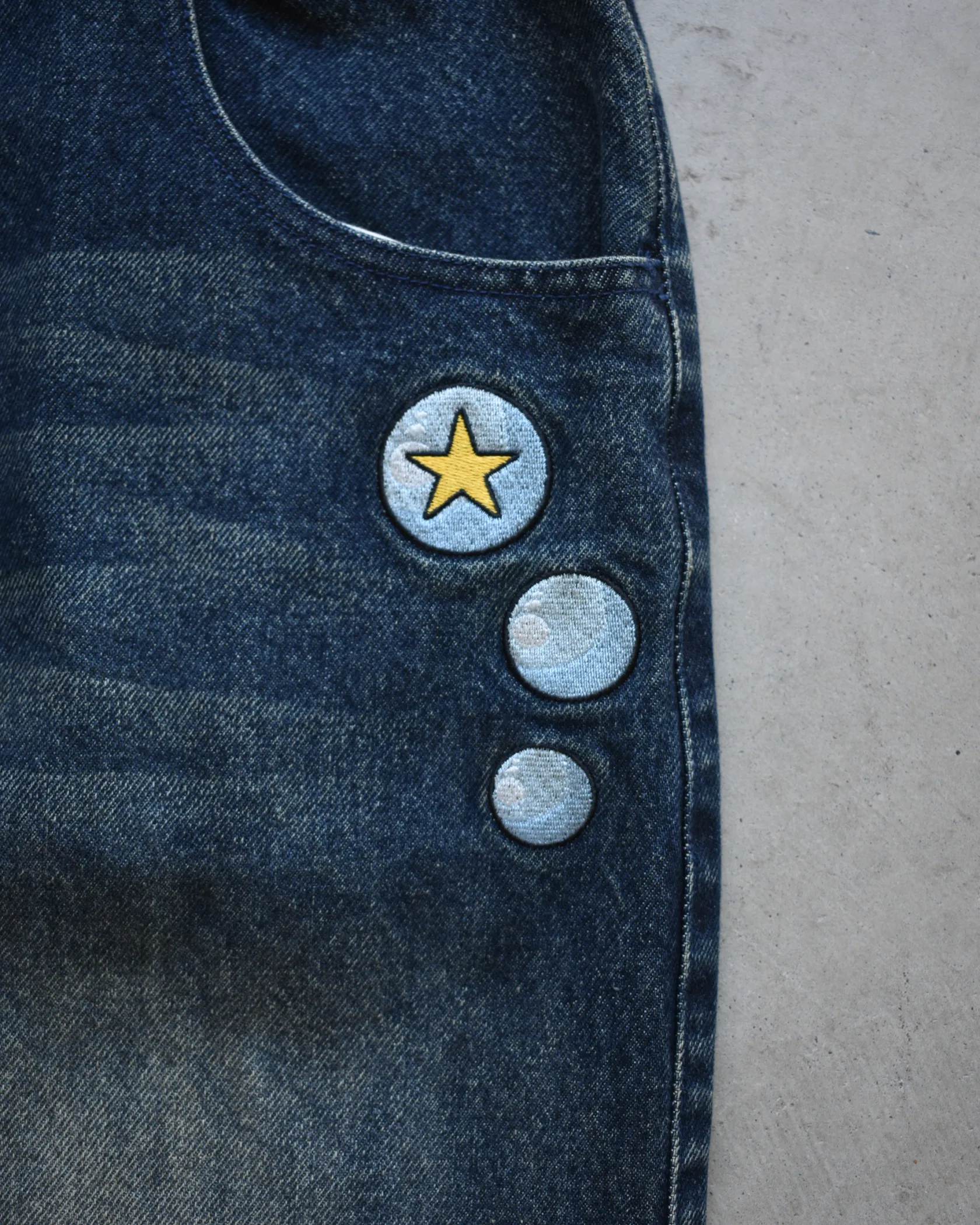 “BIZARRE” Jojo Jeans