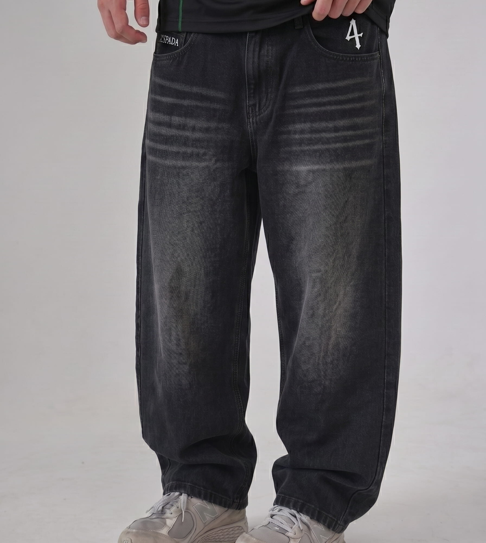 “ESPADA 4” Ulquiorra Jeans